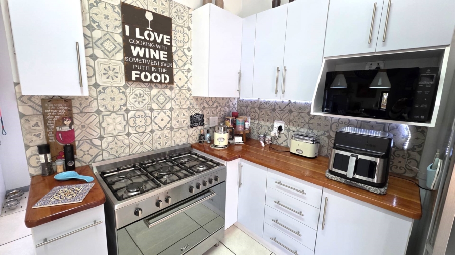 4 Bedroom Property for Sale in Seasons Lifestyle Estate North West